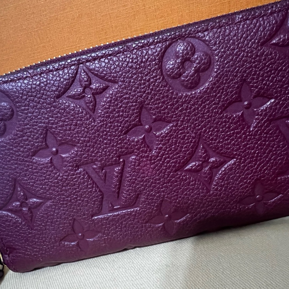Louis Vuitton Clemence Wallet - Picture 4 of 16